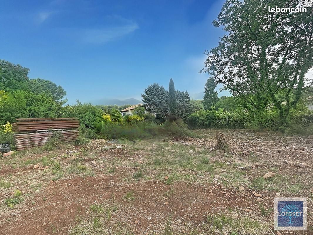 Terrain 1 318 m² Saint Paul De Vence · à Saint-Paul-de-Vence · 459 000 €