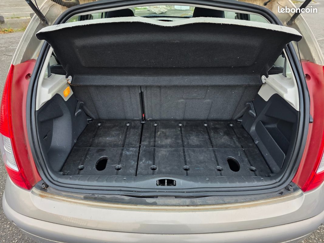 Citroën C3 1.6 EXCLUSIVE 108CV BOITE AUTO (image 4)