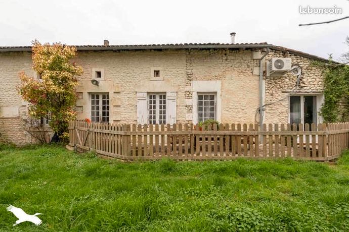 Maison 10 pièces 370 m²