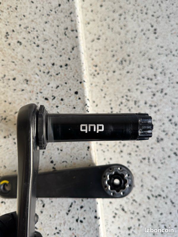 SRAM Corporation Europe Manivelle D1 Rouge, Noir/Carbone, 172,5 mm