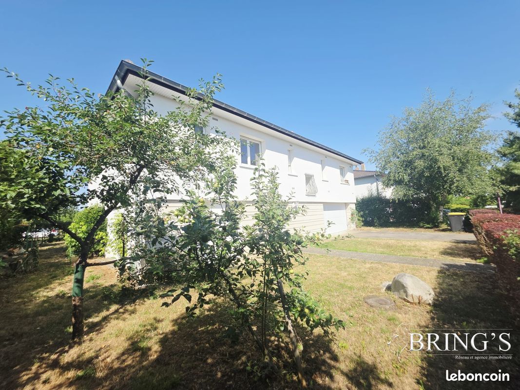 Maison 8 pièces 166 m² · à Marly · 166 m² · 369 000 €