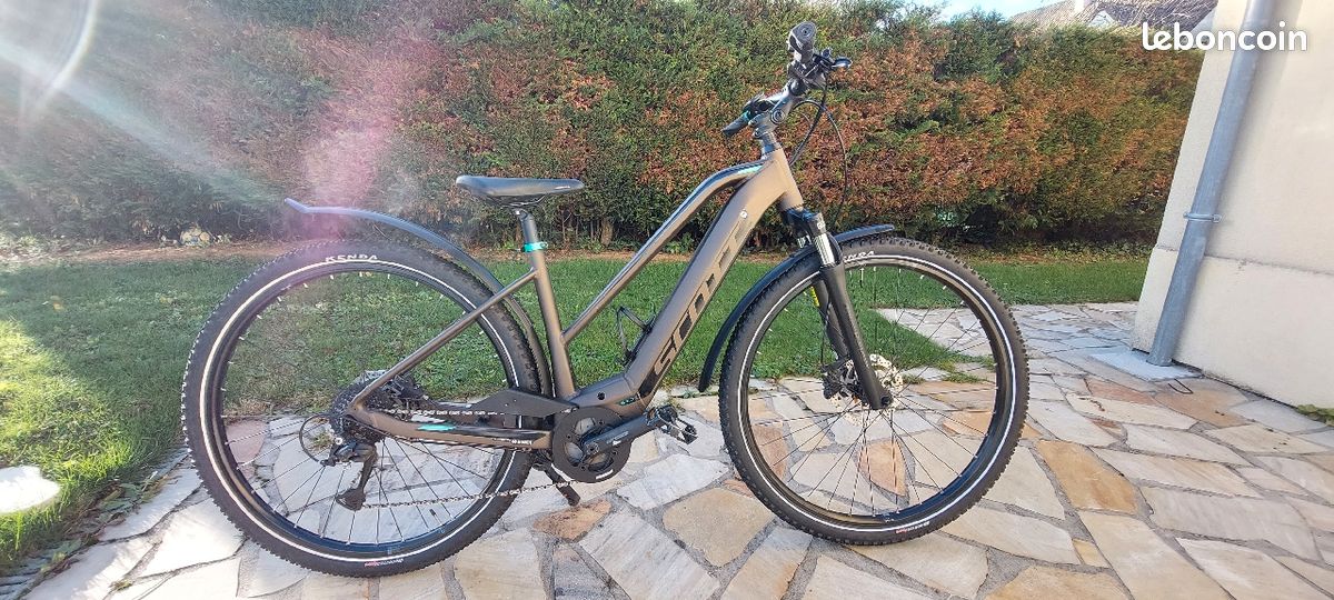 Vélo Scott électrique femme (image 1)