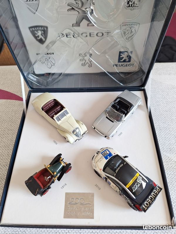 Miniature 1/43 norev Peugeot rcz 24h nurburgring 2012 N100 - Collection