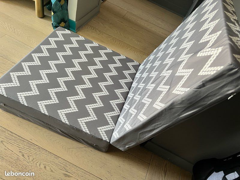 Matelas Enfant Pliable en Mousse Matelas Pouf pour Tout-Petits, Chambre d'Enfant, gris Matelas Enfant Pliable en Mousse Matelas Pouf pour Tout-Petits, Chambre d'Enfant, gris
