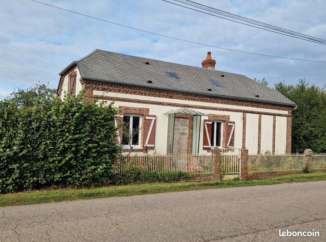 Maison 4 pièces 104 m² · à La Ferté-en-Ouche · 104 m² · 115 000 €