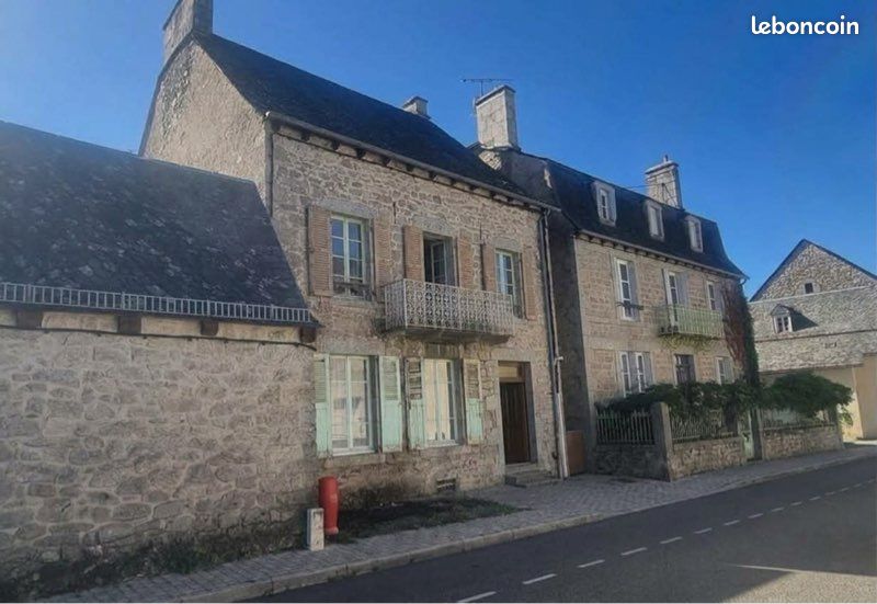 Maison 7 pièces 140 m² · au Nayrac · 140 m² · 137 000 €
