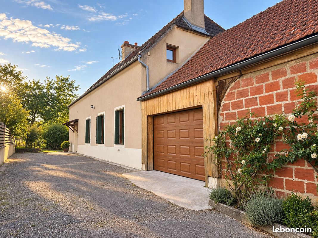 Maison 6 pièces 155 m² · à Corcelles-lès-Cîteaux · 155 m² · 280 000 €