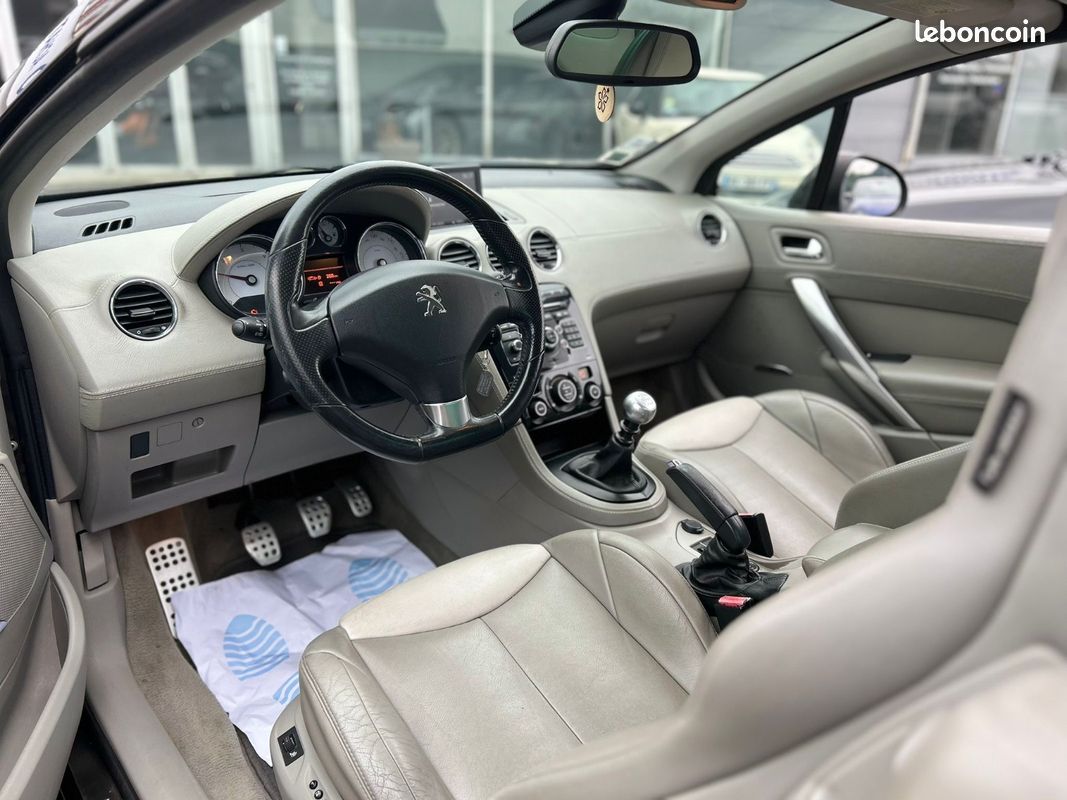 Peugeot 308 CC 2.0 HDI 163 Féline 308 CC 2.0 HDI 163 Féline (image 9)