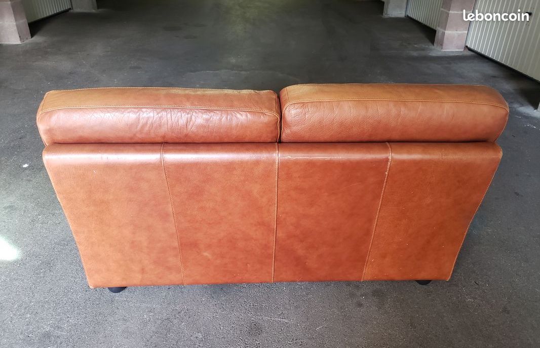 Vends canapé cuir 2 personnes (image 2)