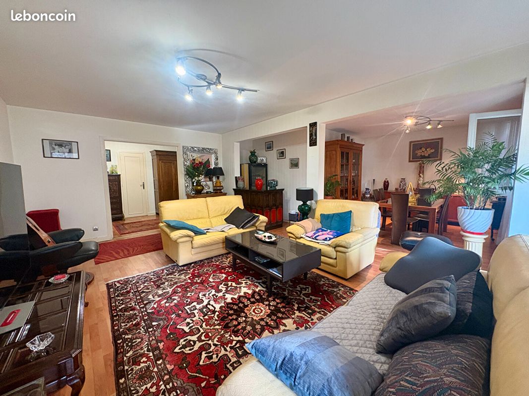 Appartement 4 pièces 120 m² · à Clermont-Ferrand · 120 m² · 379 000 €