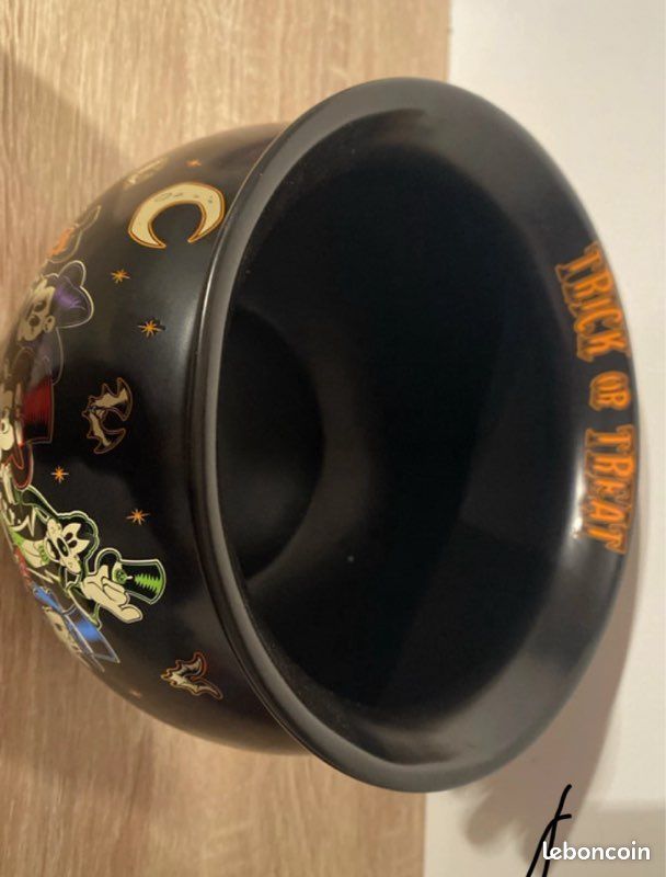 Pot Disney Halloween 🎃 (image 2)