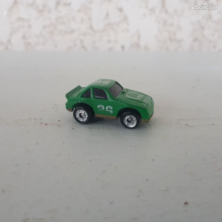 Micro Machines Ford thunderbird QUAKER STATE 26 Nascar (image 1)