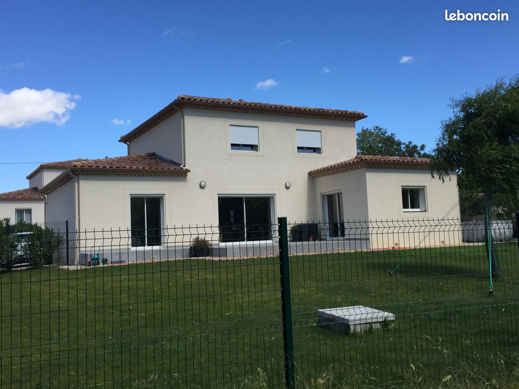 Maison 6 pièces 160 m² · à Orange · 160 m² · 1 713 €/mois