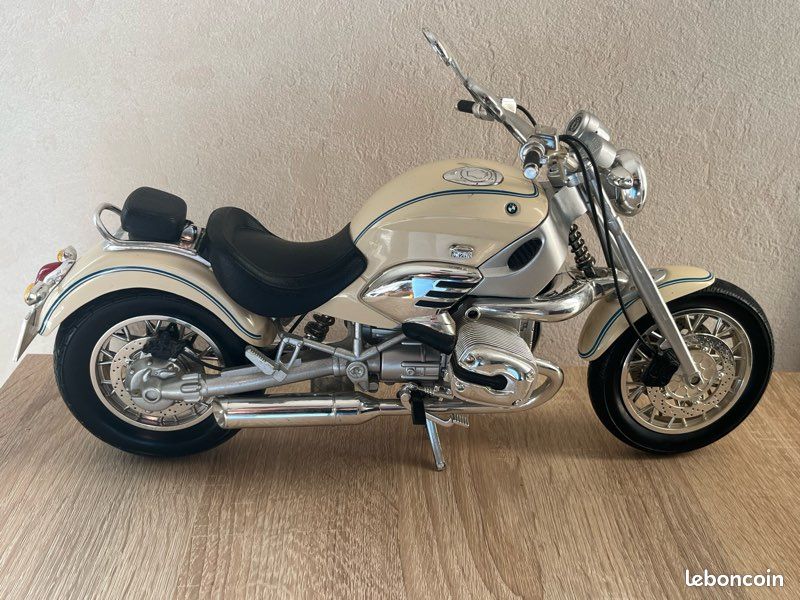 Maquette Moto BMW R1200C - Newray 1/6 - Neuve En Boîte