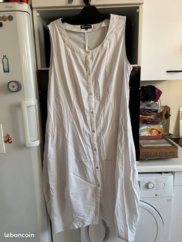 Robe blanche NB nana belle grandes tailles T4 (image 1)