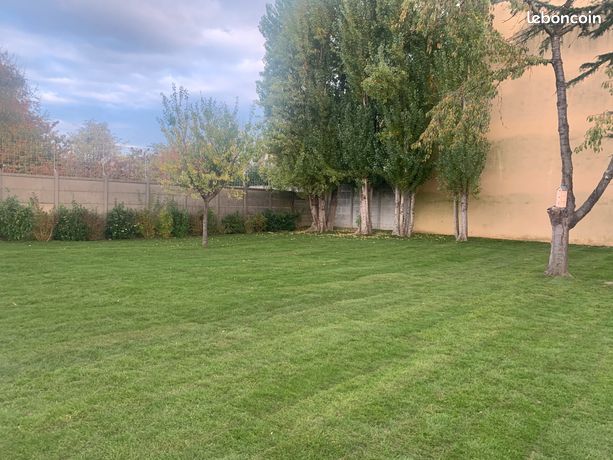 Terrain a vendre 587 m2 sur Chevilly-Larue uniquement pour activités tertiaires