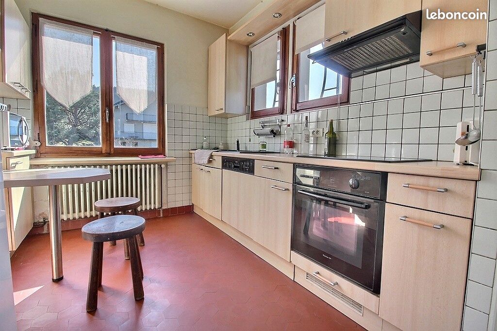 Propriété 7 pièces 140 m² (image 8)