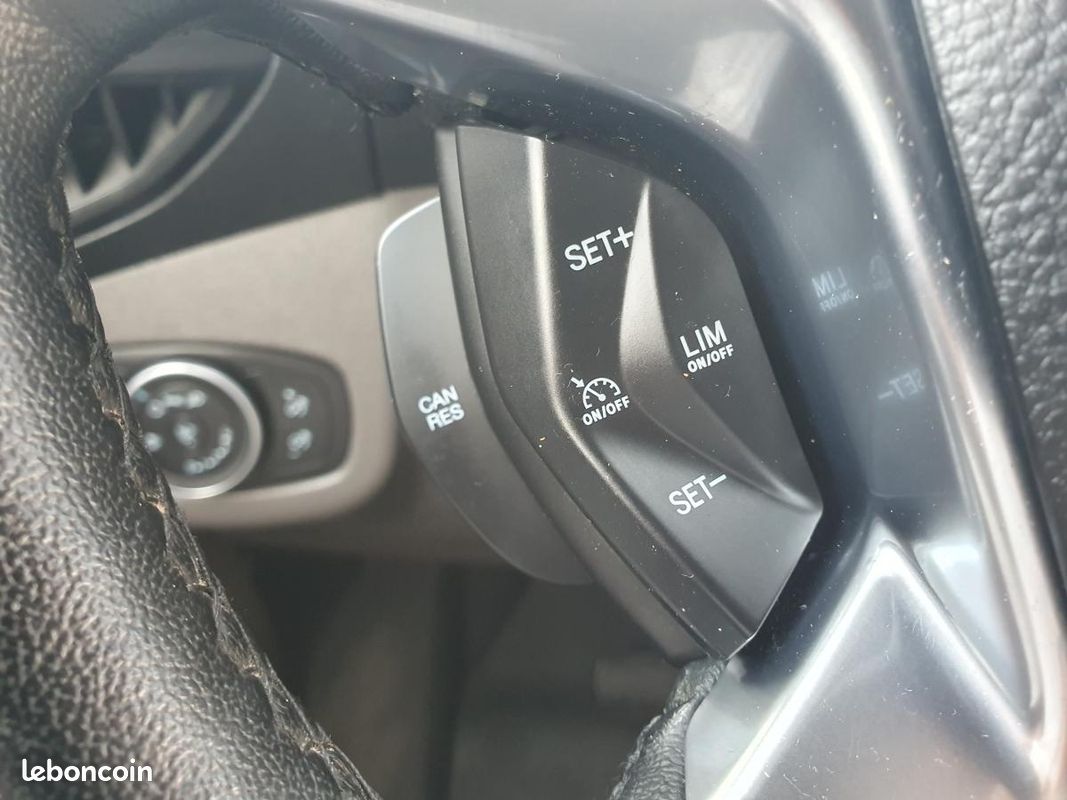 FORD TRANSIT CONNECT 1.5 EcoBlue - 120 - BVA S&S Fourgon L1 Trend (image 12)