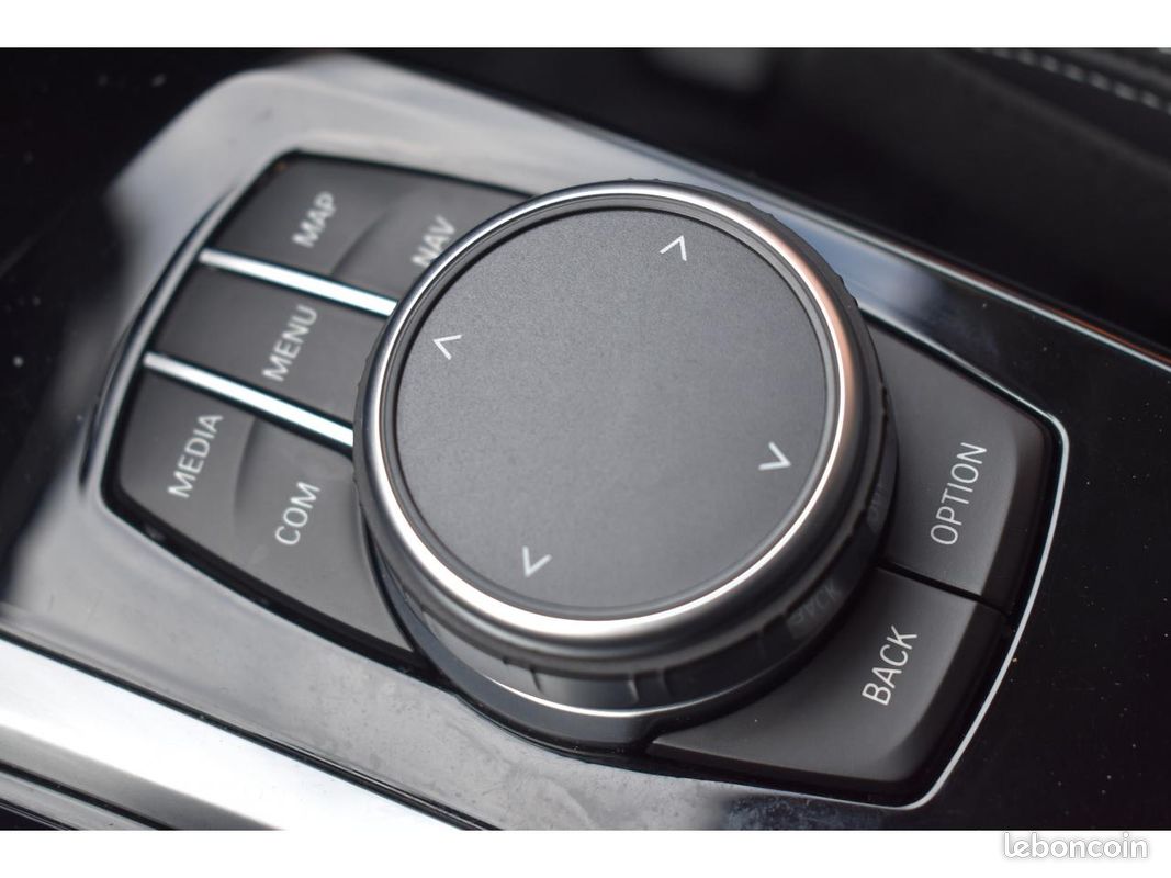 BMW X3 sDrive18d 150ch BVA8 G01 Business Design (image 34)