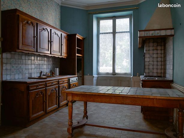 Propriété 8 pièces 220 m² — 10
