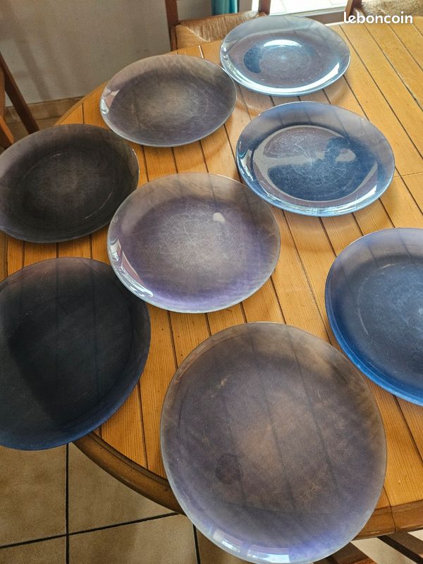 Assiette plate en verre (image 1)