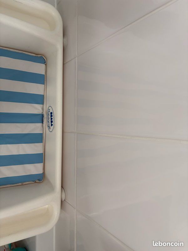 Plan à langer pour baignoire (image 3)