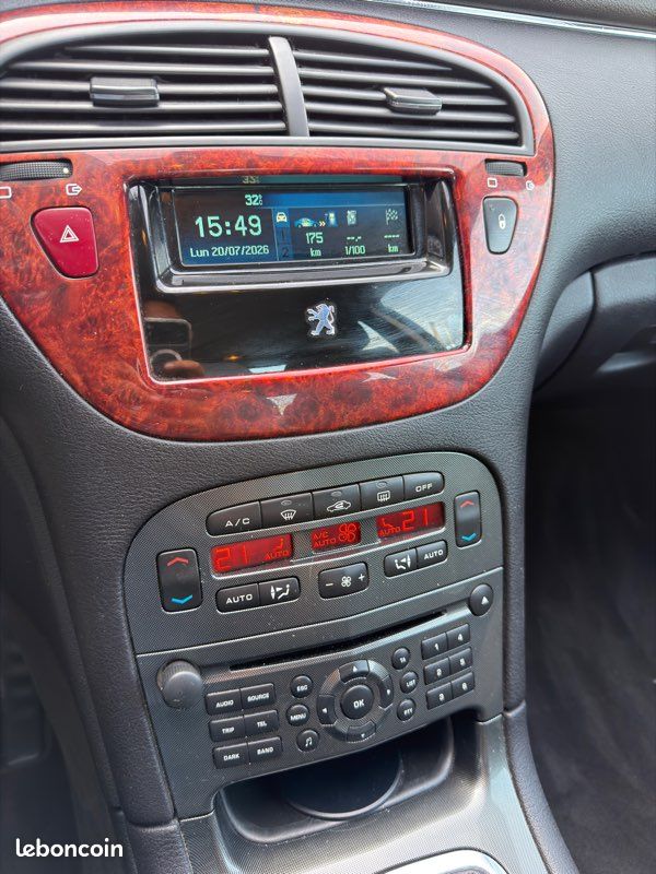 Peugeot 607 2.0 hdi 110 cv exécutive (image 12)