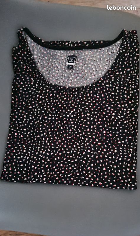 Tee-shirt femme T36 (image 2)