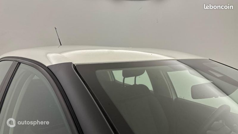 Citroen C3 1.2 PureTech 83ch S&S Shine (image 22)