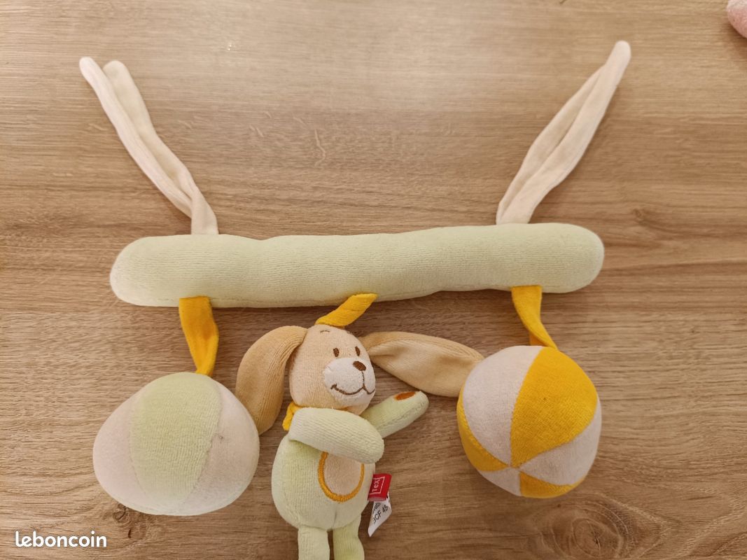 Guirlande bébé éveil (image 1)