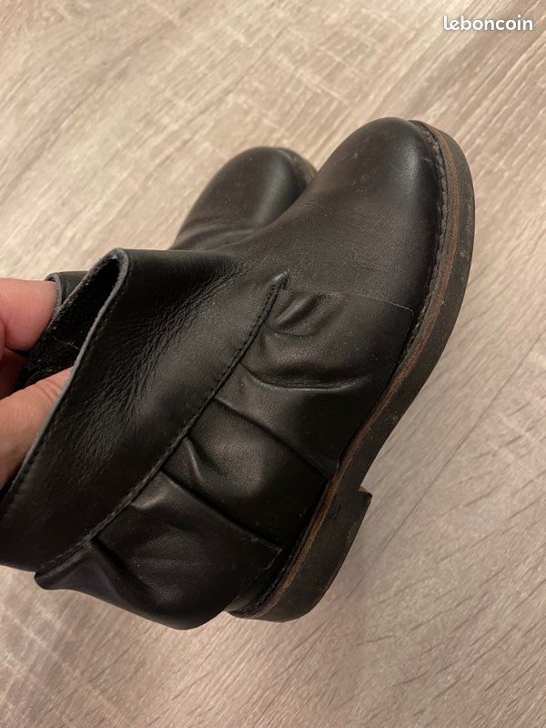 Bottines Zara noires en cuir pointure 24 (image 3)