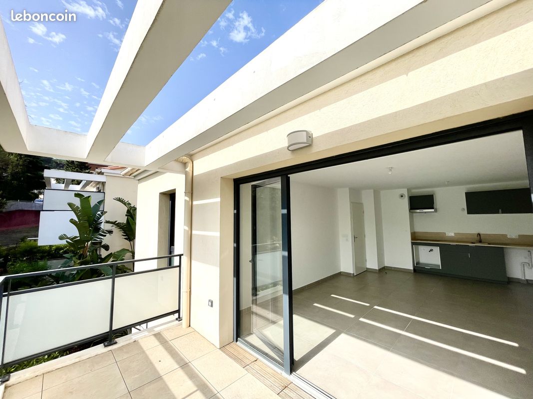 Appartement 2 pièces 45 m² · à Toulon · 45 m² · 250 000 €