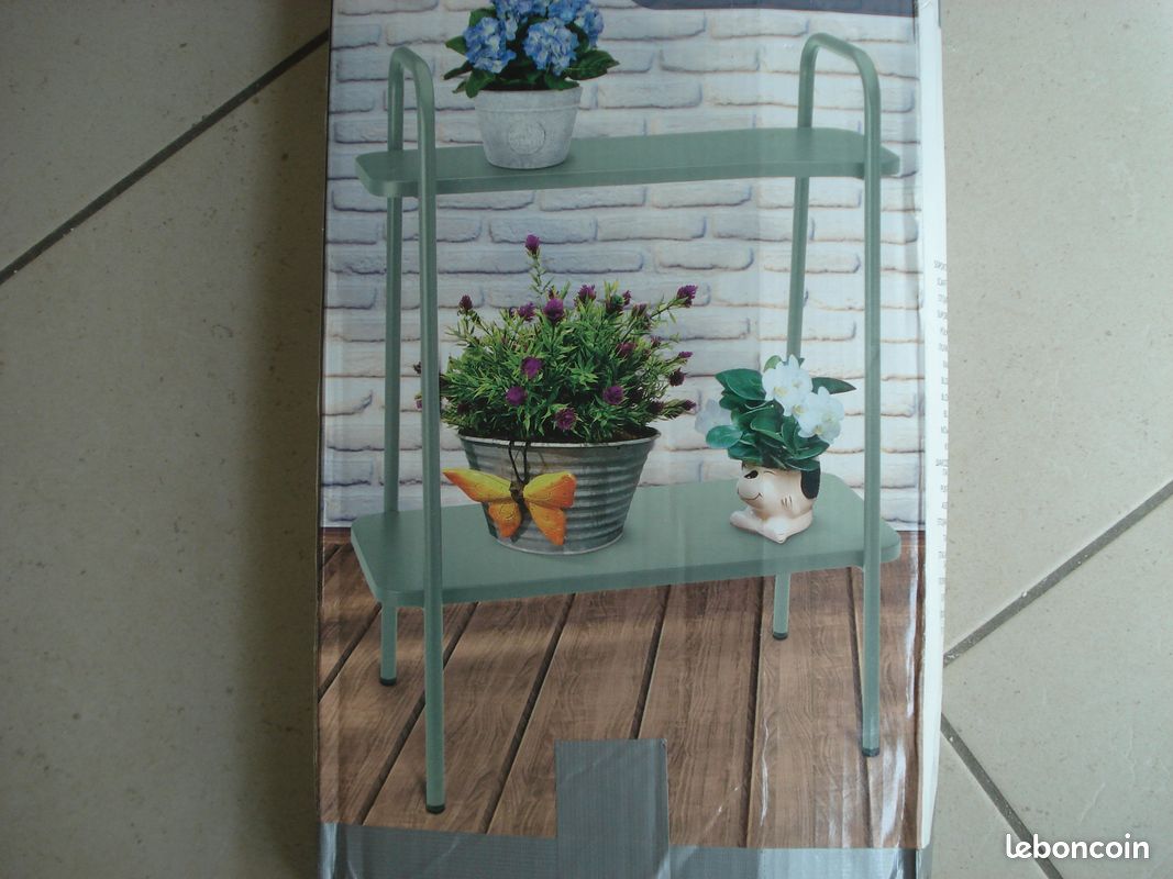 Etagère à fleurs plantes métal neuve (image 1)