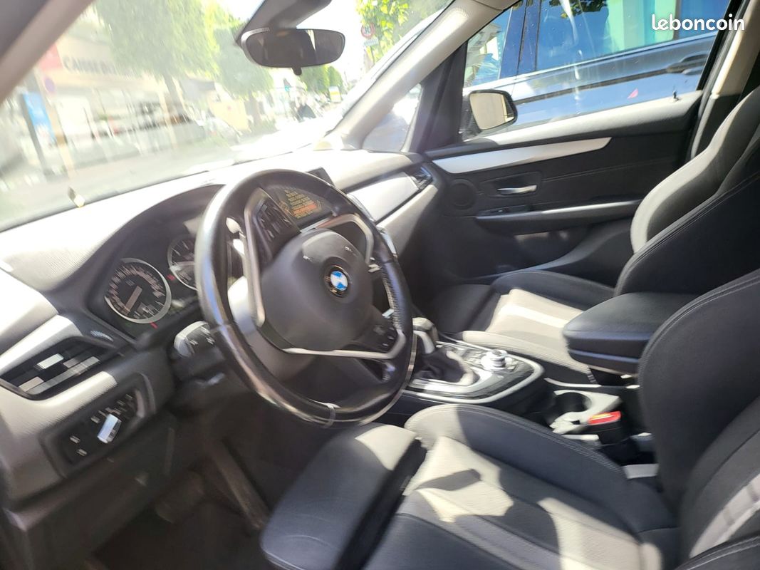 BMW SERIE 2 GRAN TOURER F46 218d 150 ch Sport A (image 8)