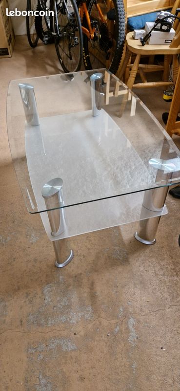 Table basse en verre (image 1)