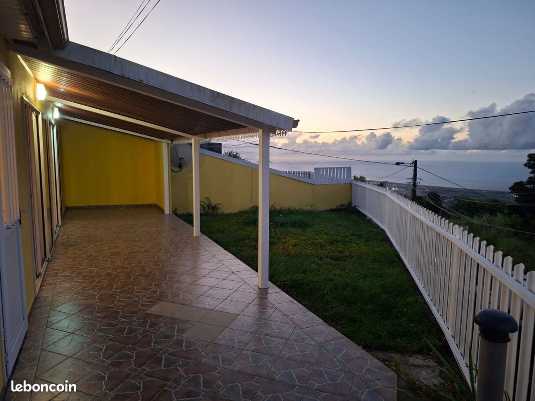 Maison 3 pièces 70 m² · à Sainte-Marie · 70 m² · 850 €/mois