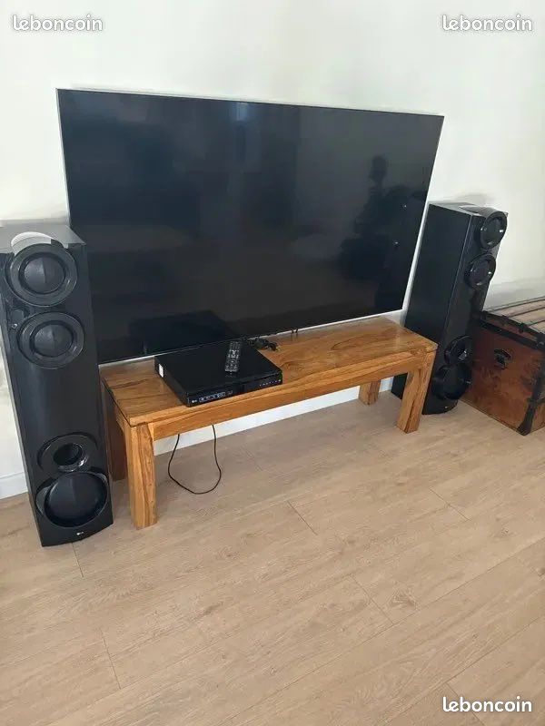 LG Home Cinema barre de son enceintes 4.2CH 1000W | lecteur Blu-Ray 3D | LG Smart TV | DLNA | Bluetooth | Multiroom Tx (image 1)