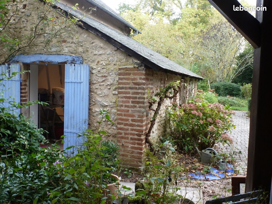 Appartement 2 pièces 25 m² · à Saint-Denis-en-Val · 25 m² · 470 €