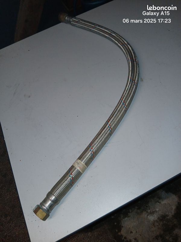 Tuyaux flexible 1" de 1m (image 1)