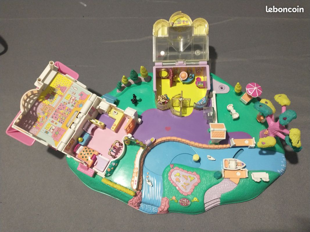 Polly Pocket 1996 Magical moving Pollyville (image 2)