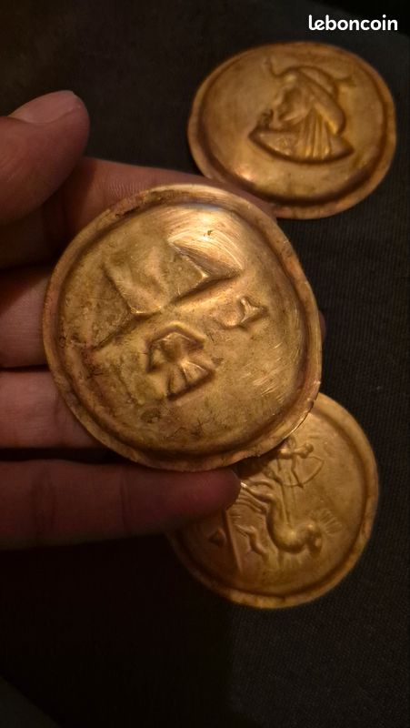 ​Lot de 5 Appliques & Embouts en Laiton Réoussé - Style Égyptien (Egyptian Revival / Hollywood Regency) (image 10)