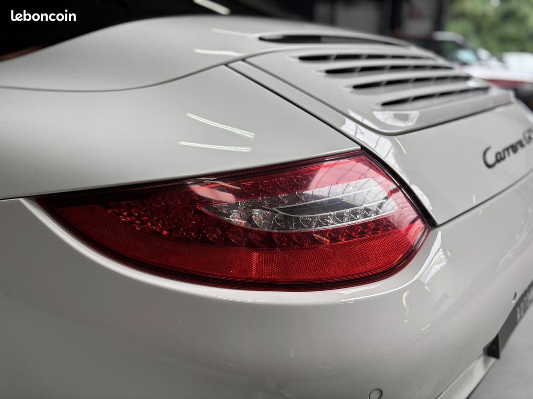 Porsche 911 (6) Carrera GTS Cabriolet (image 41)