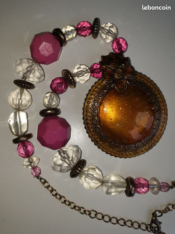 Collier fantaisie Ikita (image 1)