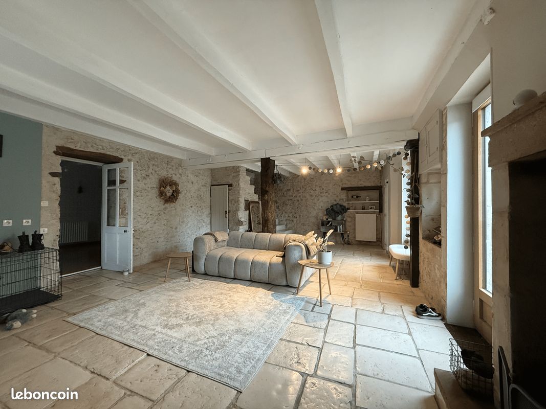 Maison 5 pièces 120 m² · à Roches-Prémarie-Andillé · 120 m² · 199 000 €