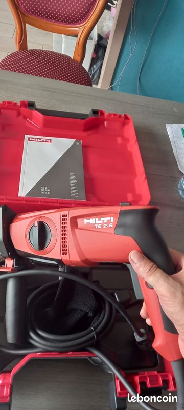Vends marteau perforateur Hilti TE2-S (image 2)