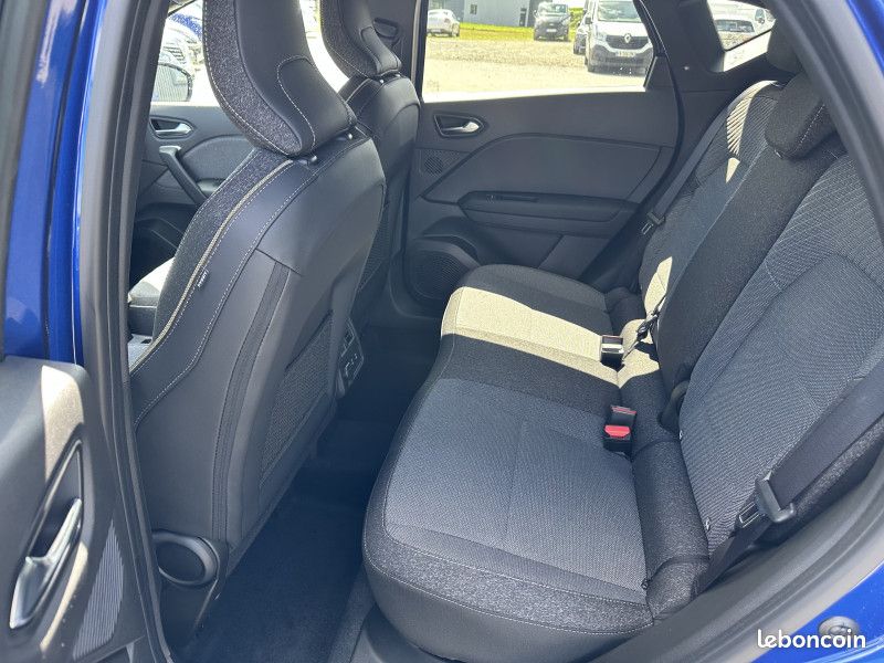 Renault CAPTUR II 1.8 E-TECH FULL HYBRID 160CH TECHNO - 26 (image 10)