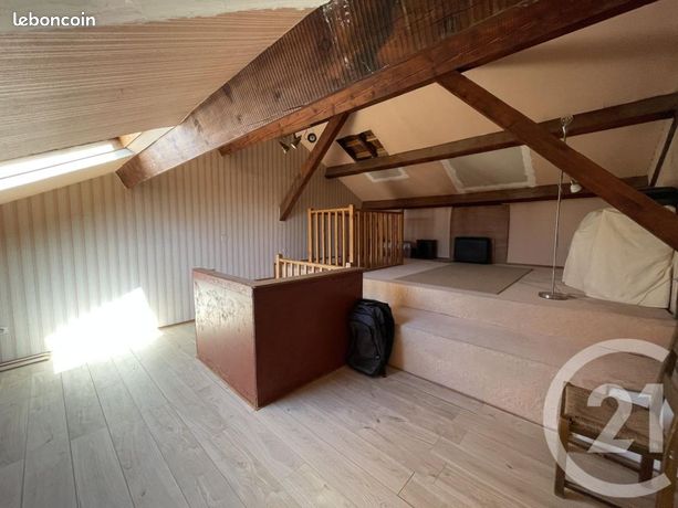 Maison 5 pièces 146 m² — 11