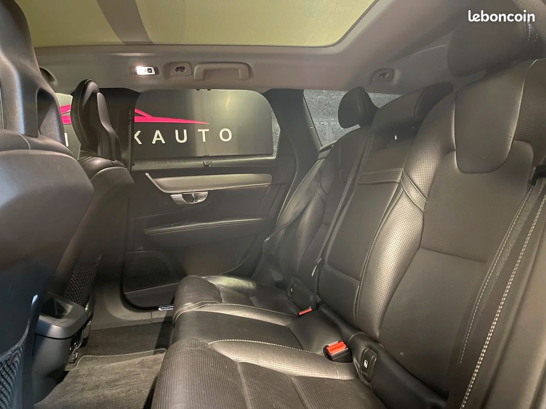 VOLVO V90 CROSS COUNTRY D4 AWD 190 ch Geartronic 8 Cross Country Luxe / Distribution à Jour / 4 pneus récents / Attelage (image 27)