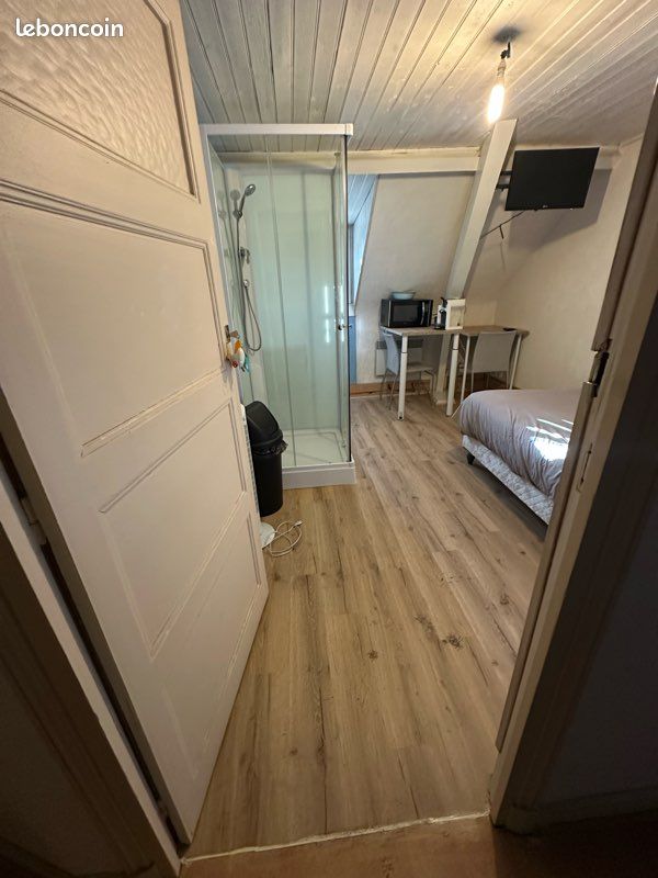 Appartement 1 pièce 16 m² · à Aurillac · 16 m² · 450 €