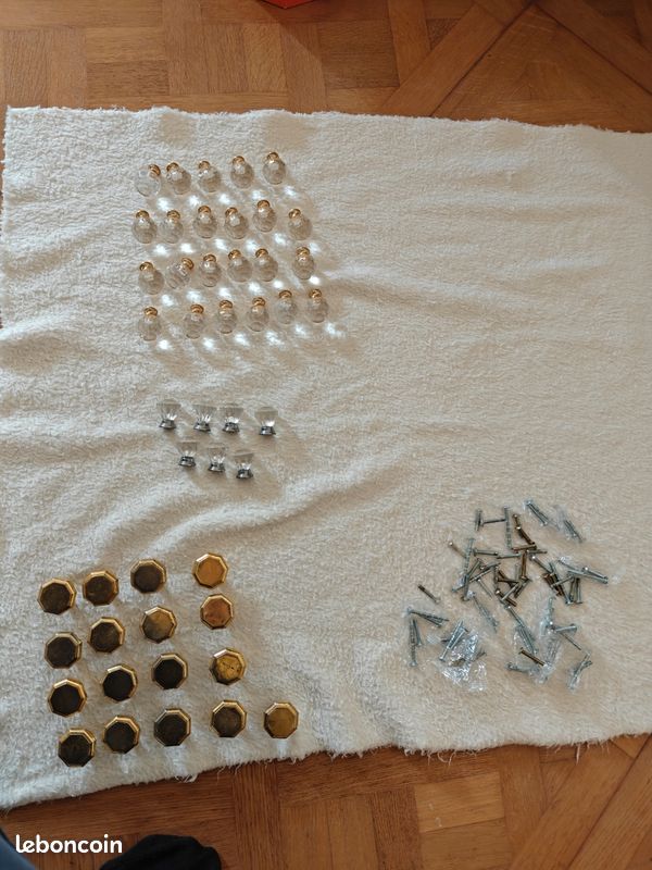 Lot De Boutons De Meuble En Verre Transparent – Diamètre 3 Cm, Semi-brillant, Style Moderne
